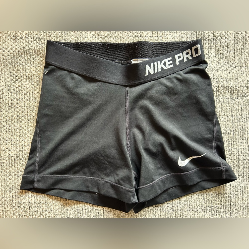 Women’s Black Nike Pro Spandex Shorts Size Small